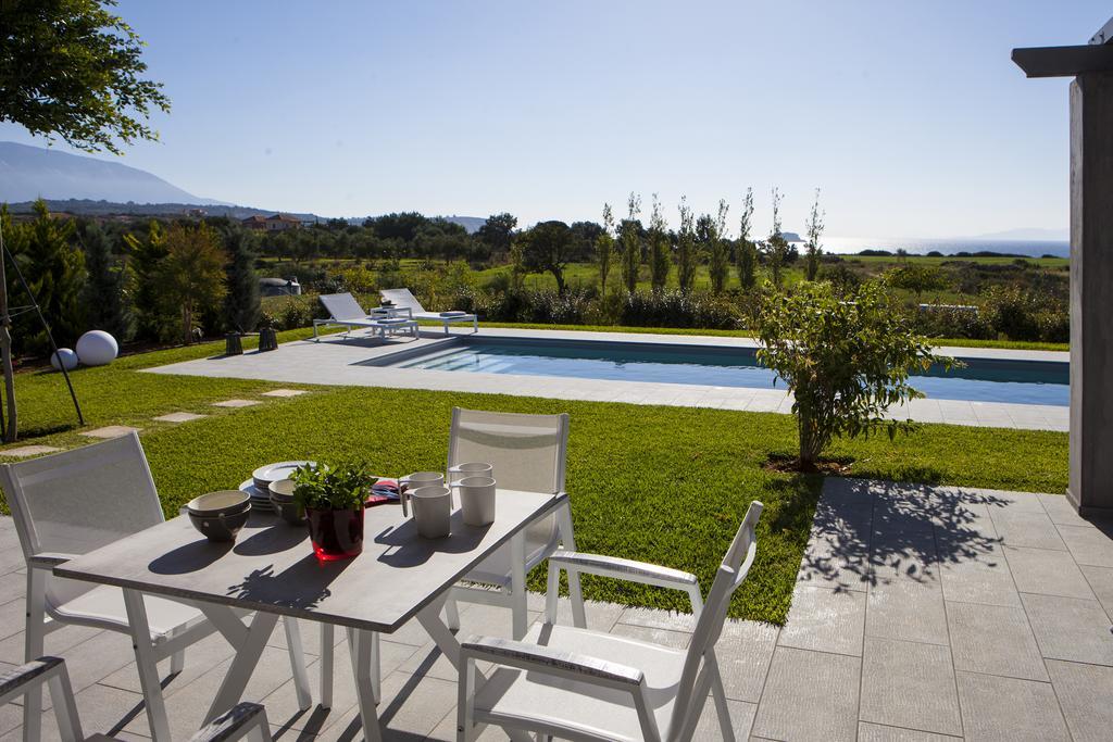 Villa Lefteris 스보로나타 외부 사진